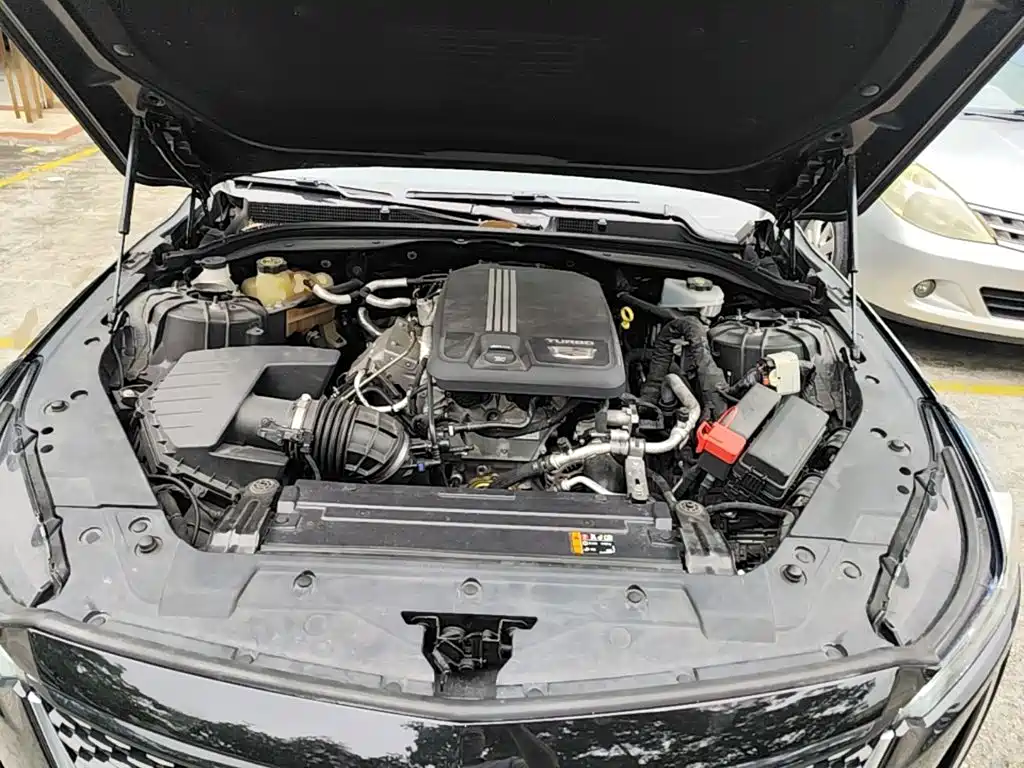 صورة 20 - Cadillac CT5