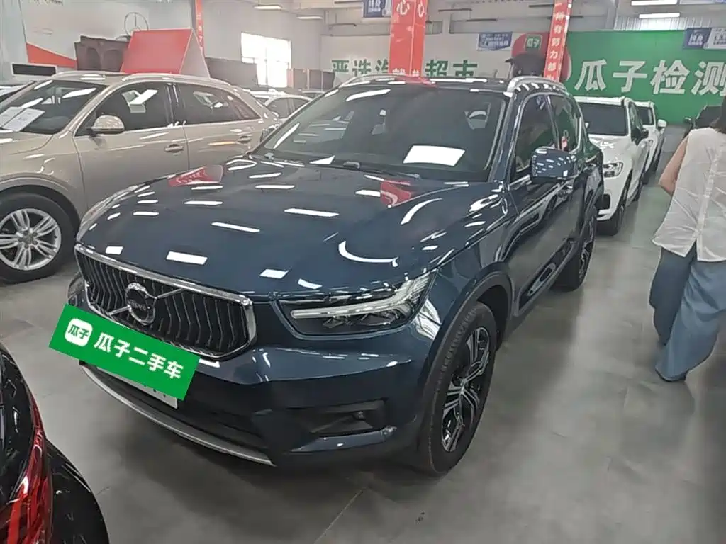 Volvo XC40 2021 T4 AWD Smart Luxury Edition