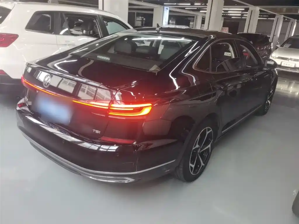 Volkswagen Passat 2024 Model 380TSI Starlight Elite фото 7
