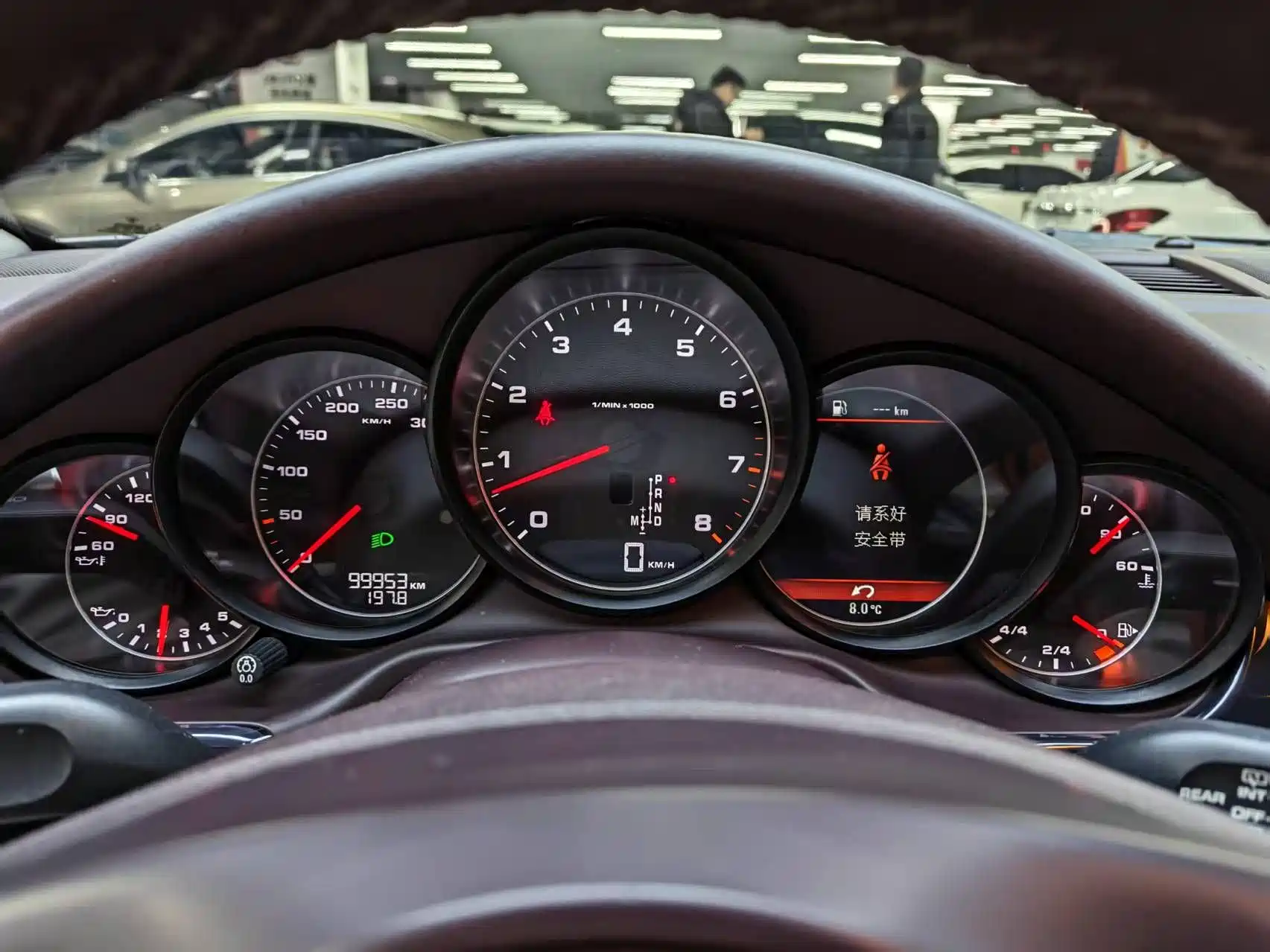 Photo 20 - Porsche Panamera