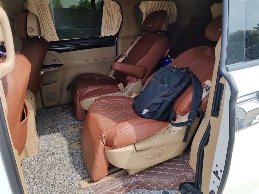 Buick GL8 2018 ES 28T Luxury Type China VI фото 15