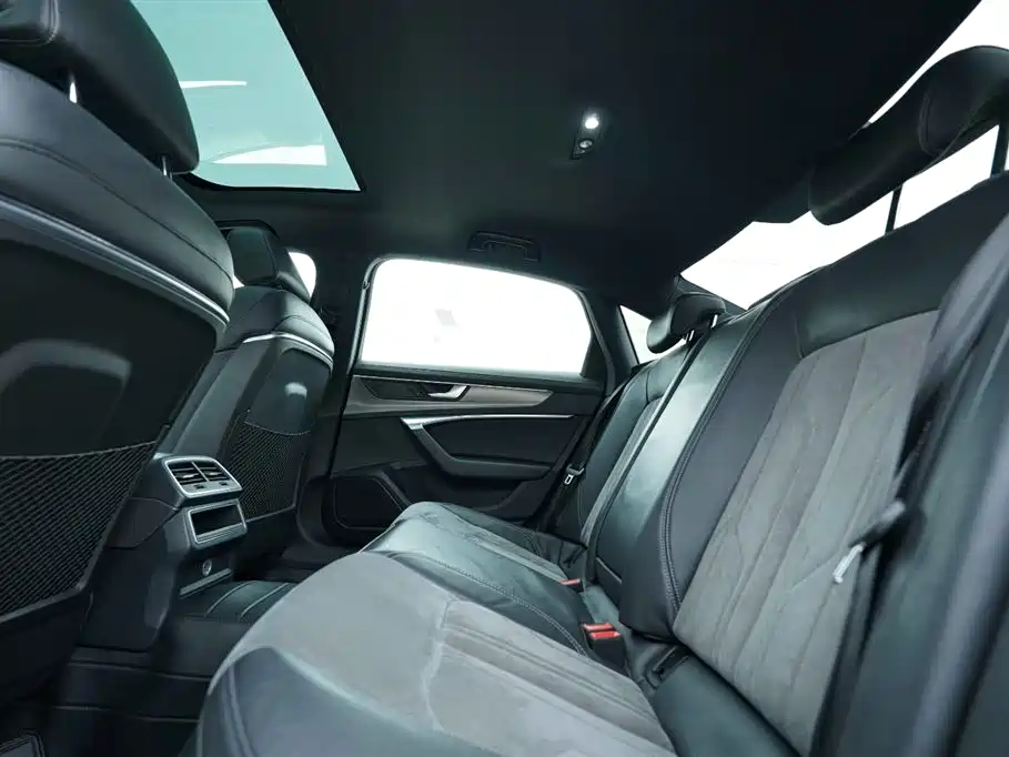 Audi A6L 2020 40 TFSI Luxury Dynamic фото 21