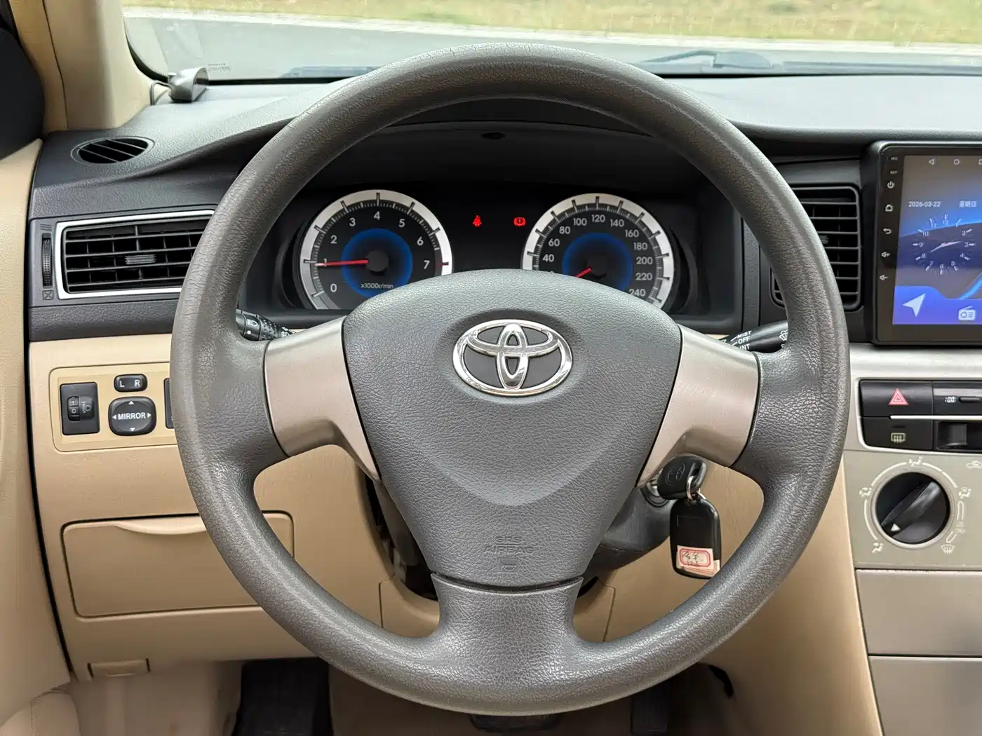 Toyota Corolla 2013 1.6L Automatic Luxury фото 10