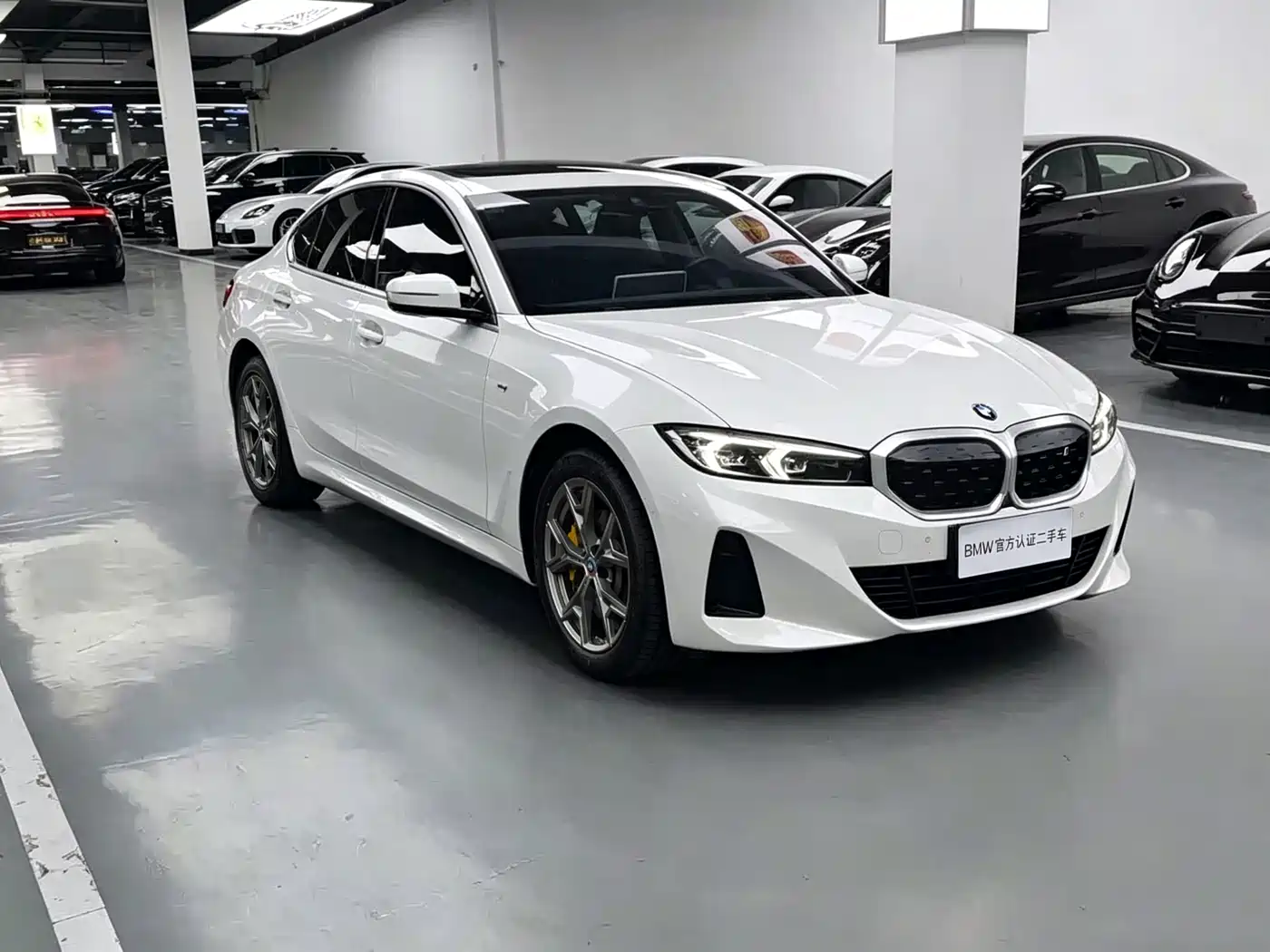 BMW i3 2022 eDrive 35 L фото 9