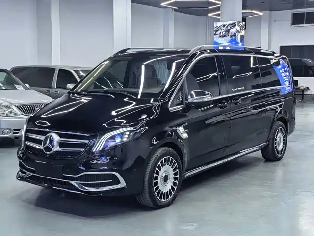 Mercedes-Benz Vito 2021 2.0T Business Edition 7-seater