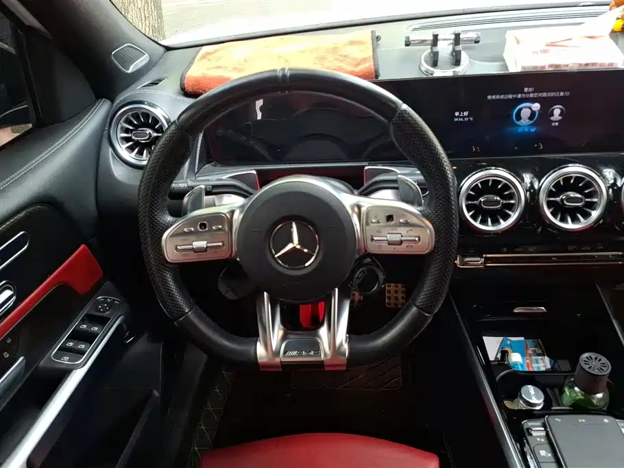 Mercedes-Benz GLB AMG 2022 AMG GLB 35 4MATIC фото 15