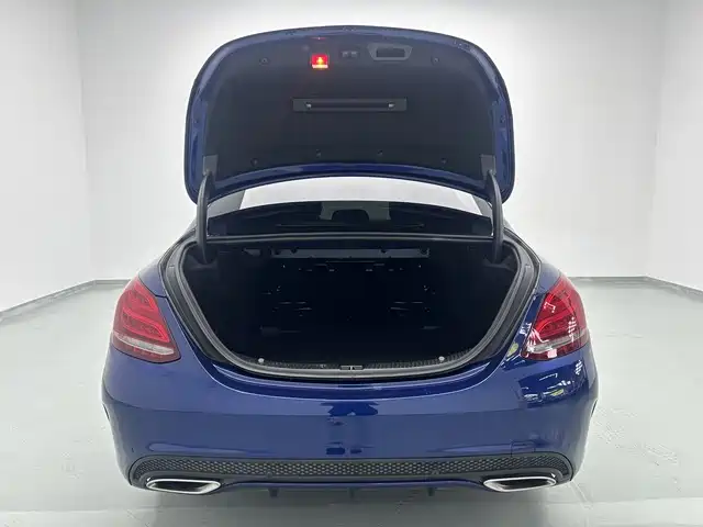 Фото 14 - Mercedes-Benz C-Class