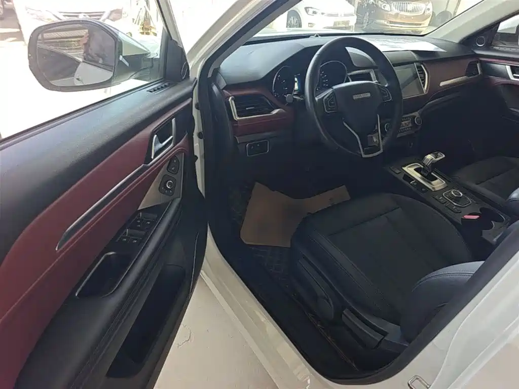 Haval H6 Coupe 2019 1.5T Auto 2WD Elite Edition China VI фото 15