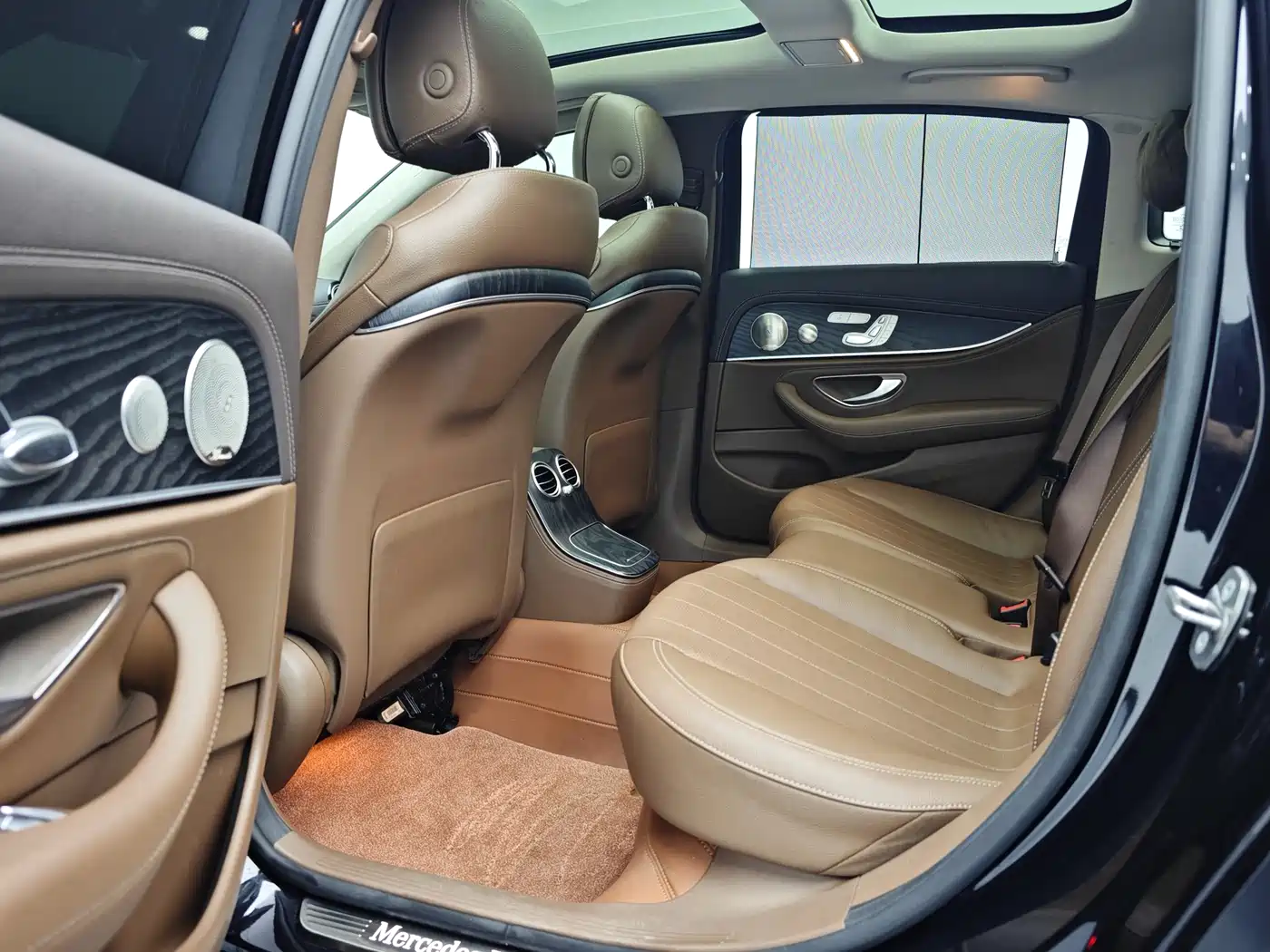 Mercedes-Benz E-Class 2022 Second Facelift E 300 L Luxury фото 14