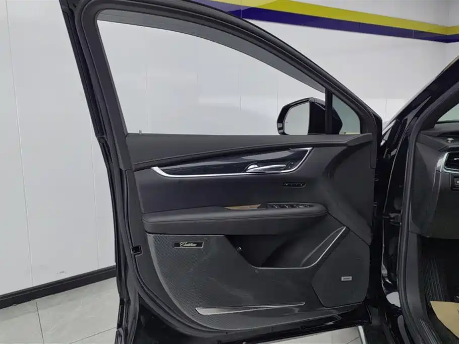 Cadillac XT5 2021 2.0T 4WD Luxury Edition фото 7