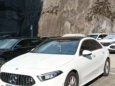 Mercedes-Benz A