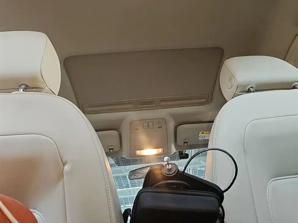 Buick Regal 2015 2.0L Leading Fashion Model фото 18