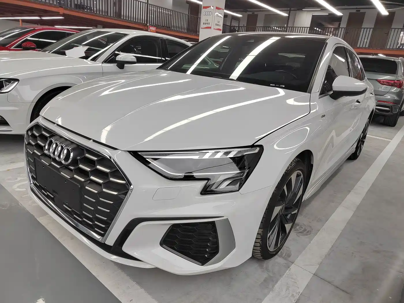 Фото 1 - Audi A3