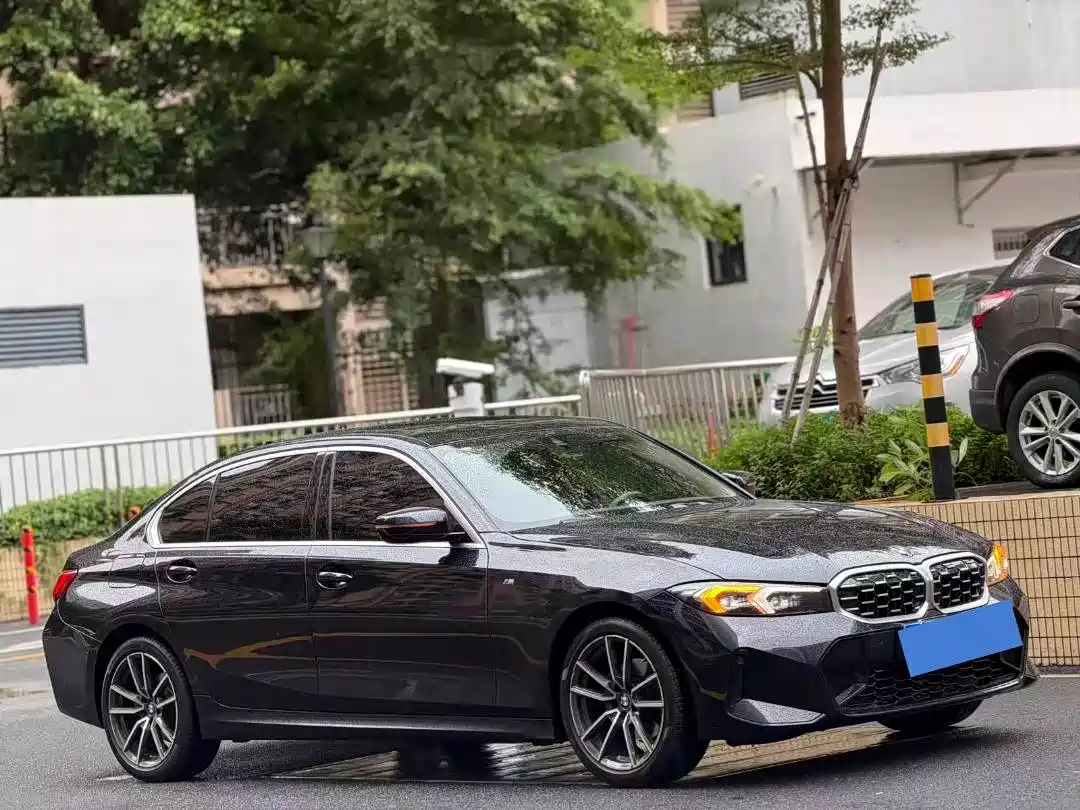 BMW 3 Series 2023 325Li M Sport Package