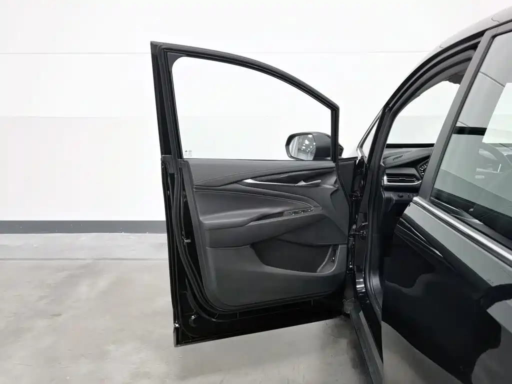 Photo 8 - Maxus Maxus G50
