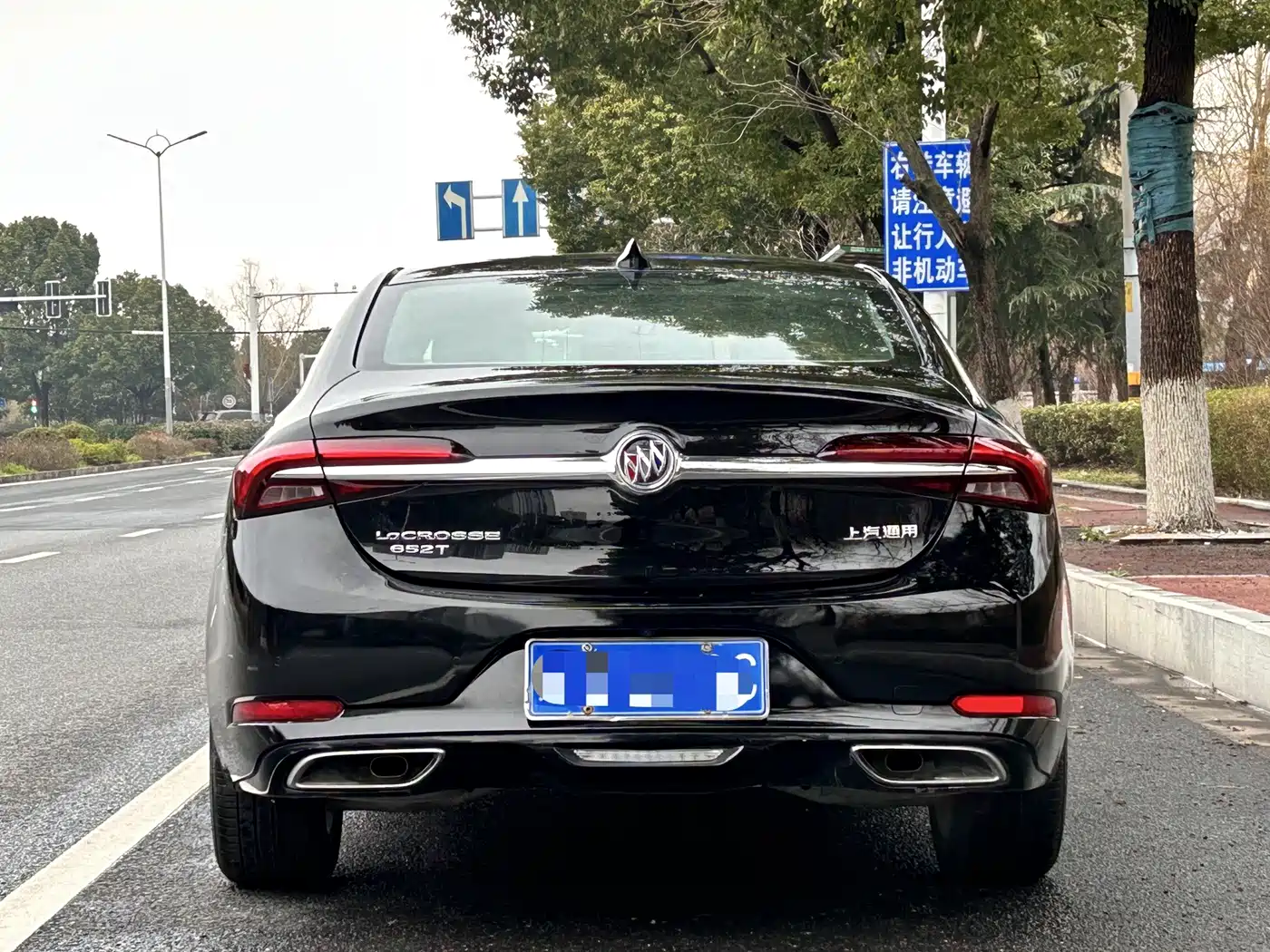 BUICK LACROSSE