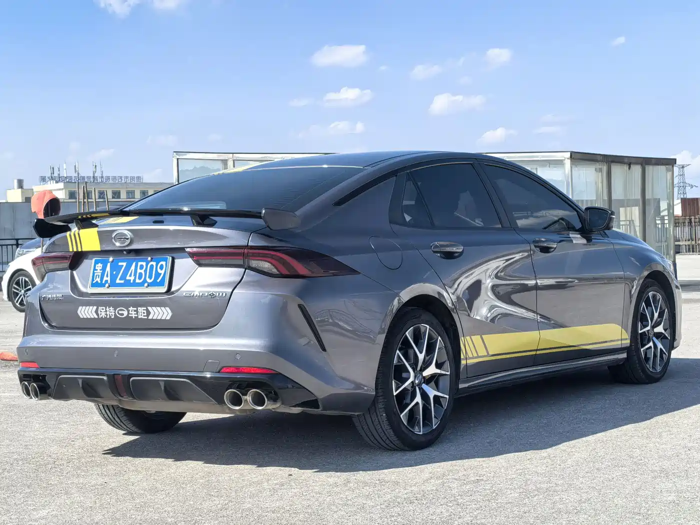 GAC Trumpchi Trumpchi Emkoo 2022 270T DCT J16 R-style Track Edition фото 4