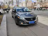 Photo 1 - Honda Odyssey