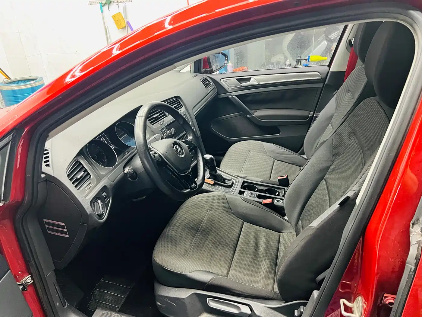 Volkswagen Golf 2016 230TSI Automatic Comfort фото 4