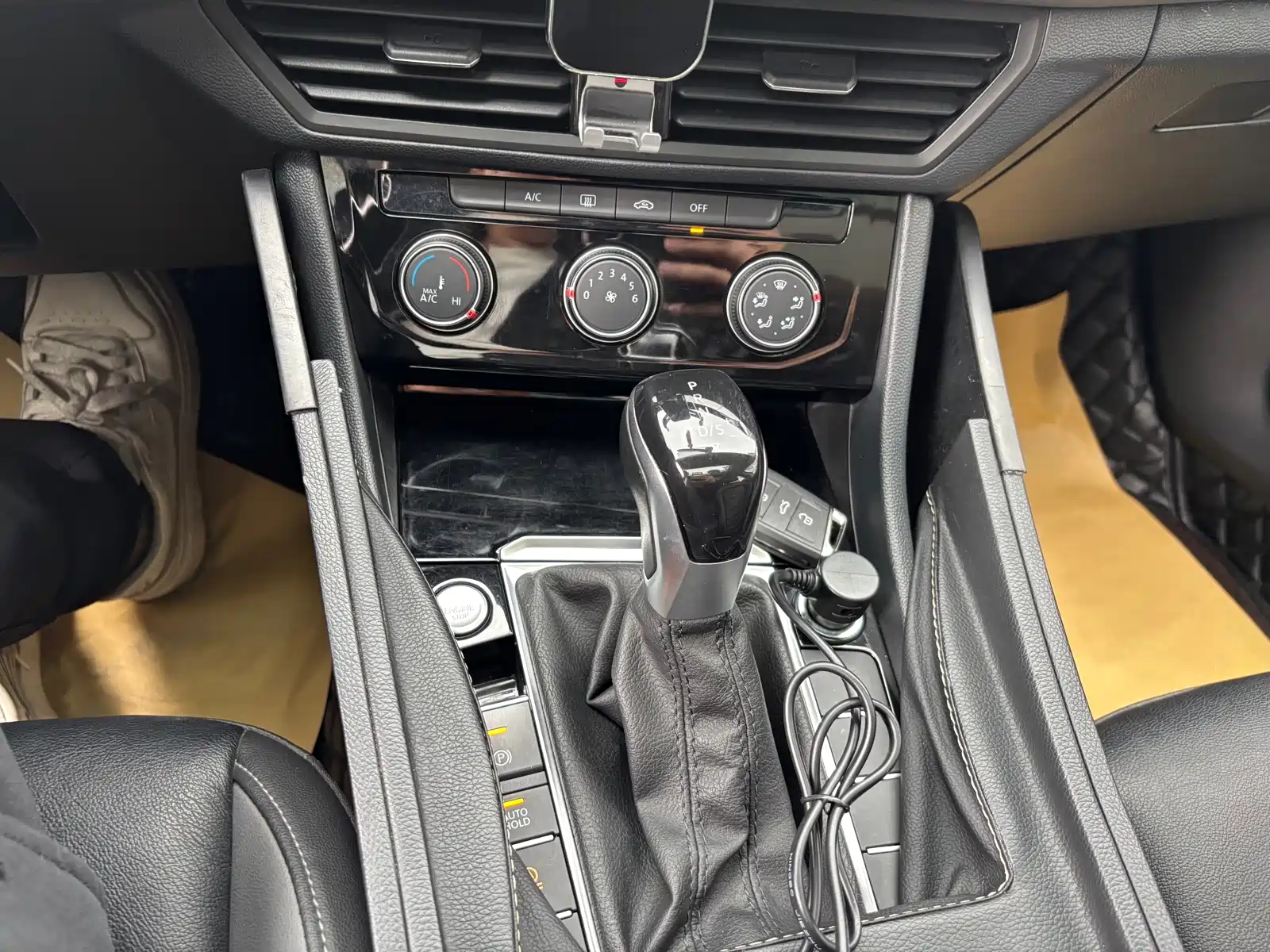 Photo 18 - Volkswagen Sagitar