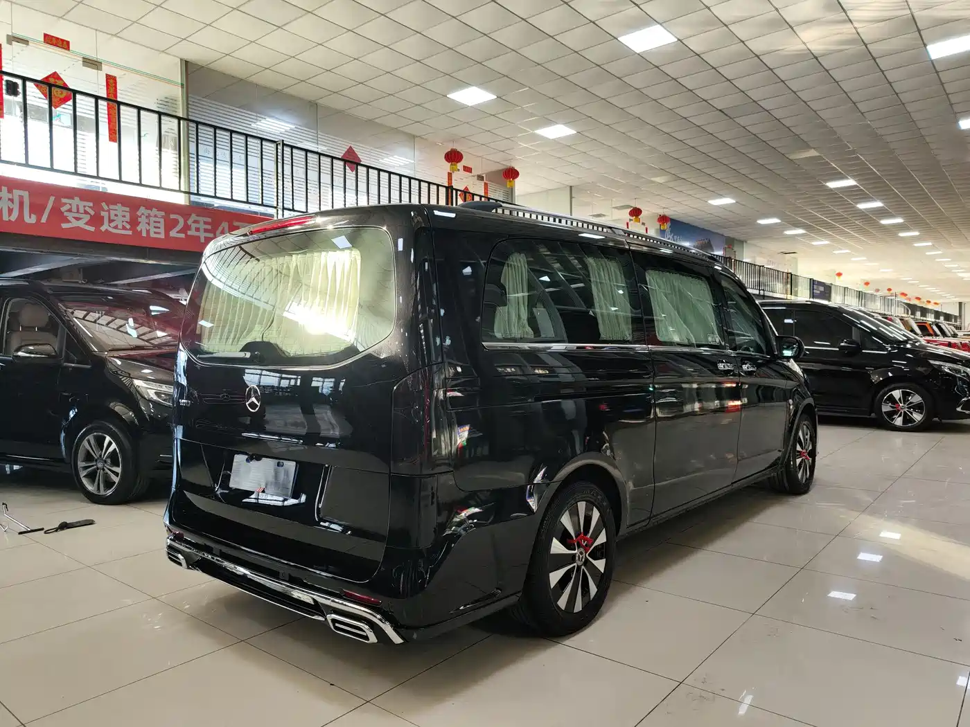 Mercedes-Benz Vito 2021 2.0T Business Edition 7-seater фото 30