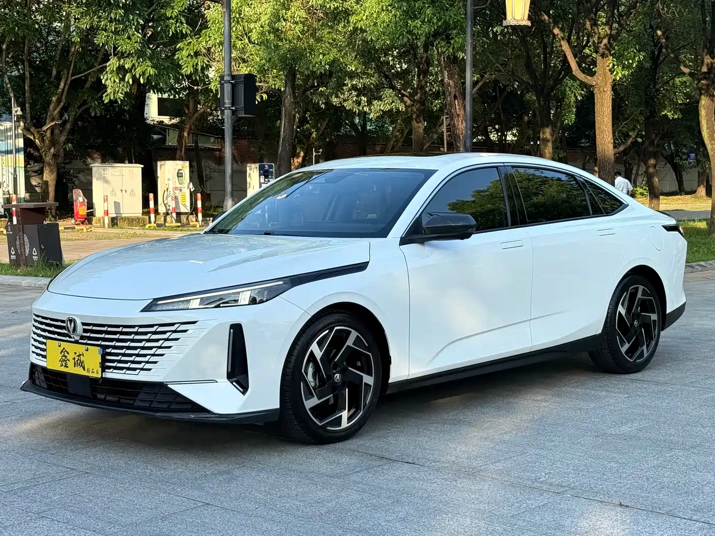 Changan Yida 2023 2023 Blue Whale NE 1.5T GDI DCT Flagship