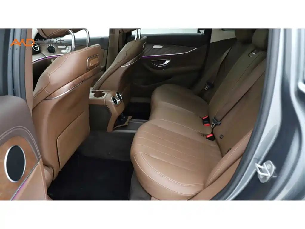 Mercedes-Benz E-Class 2020 E 300 L Fashion фото 7