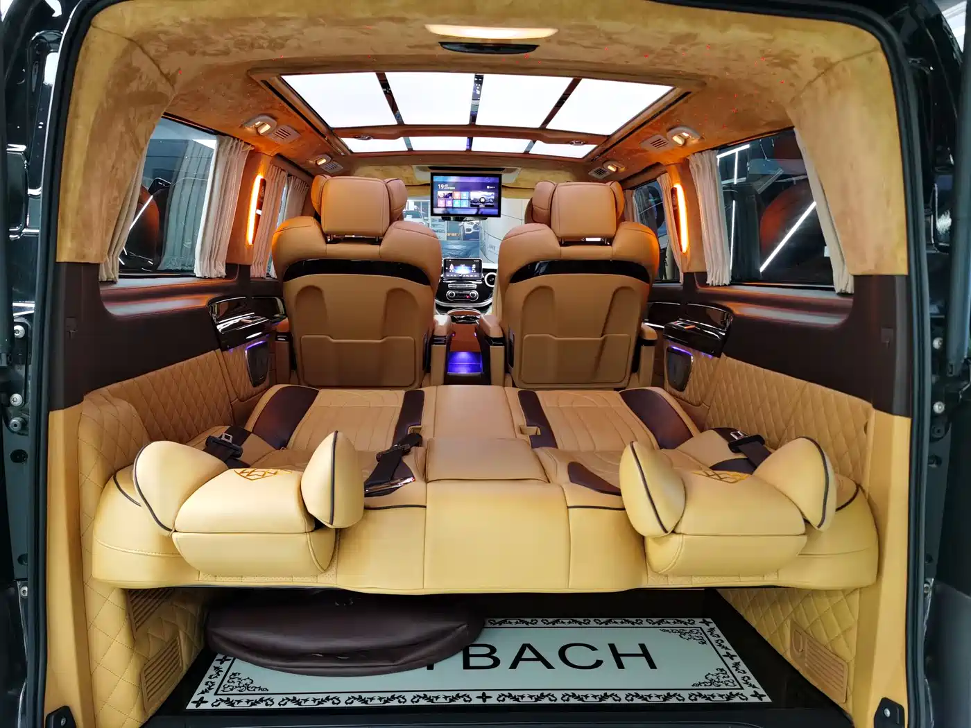 Mercedes-Benz Vito 2020 2.0T Business Edition (7-seater) фото 9