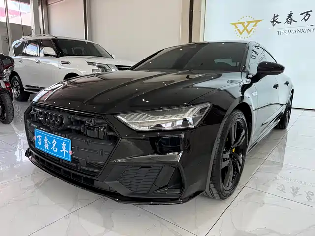 Audi A7L 2023 45 TFSI quattro S-line Black Warrior Edition