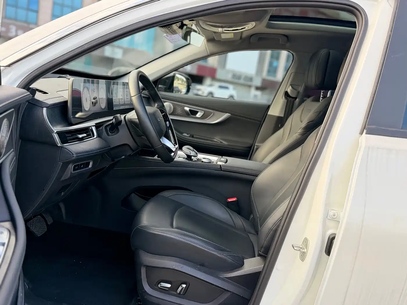 CHERY TIGGO 8 PRO