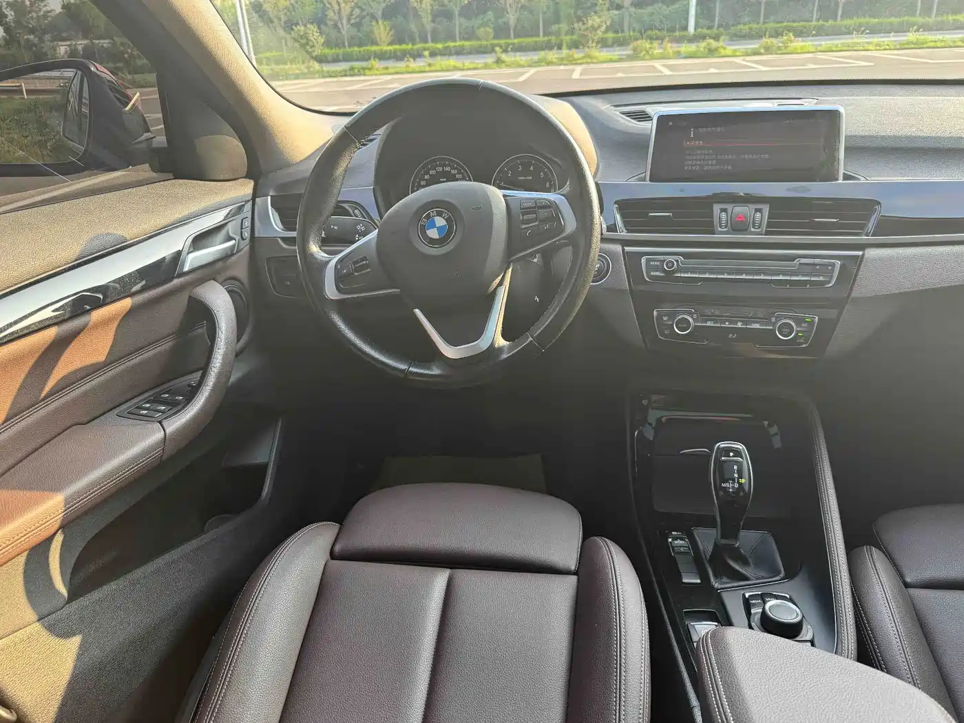Photo 11 - BMW X2