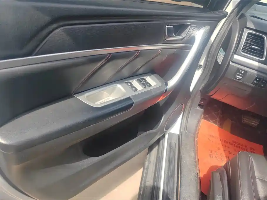 Haval M6 2019 1.5T DCT 2WD Value Edition (China VI) фото 7