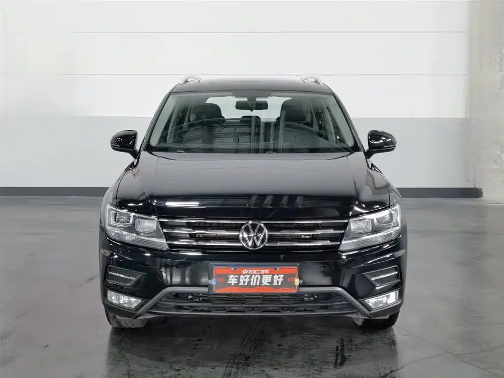 Volkswagen Tiguan L 2021 330TSI Automatic 2WD Smart фото 3