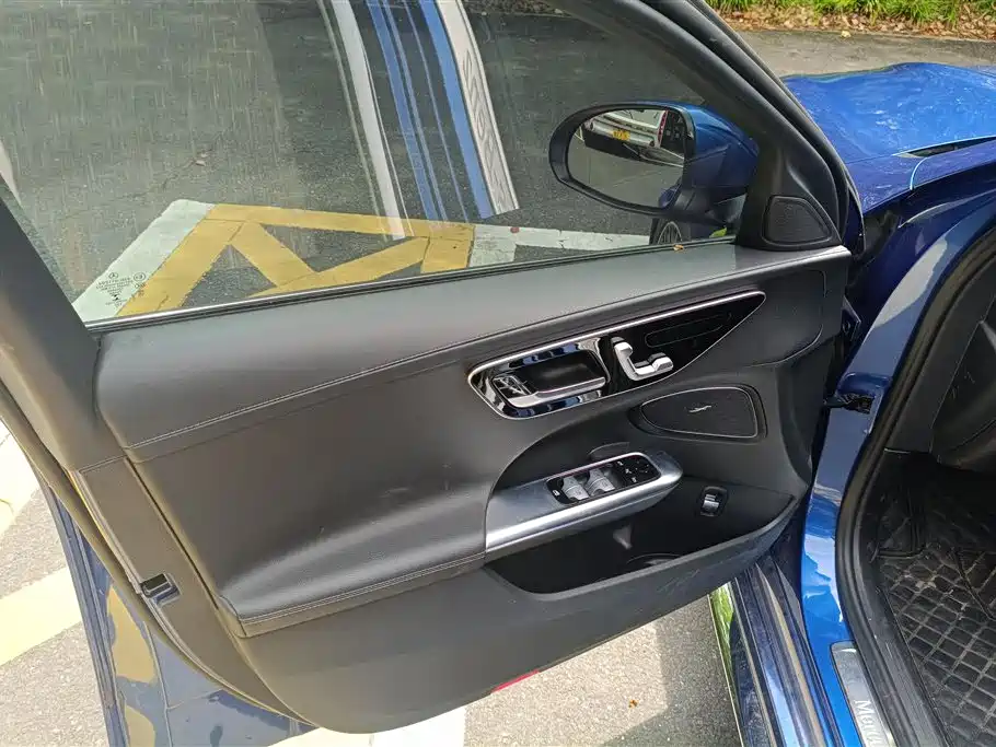 Mercedes-Benz C-Class 2022 Facelift C 260 L Sport фото 7