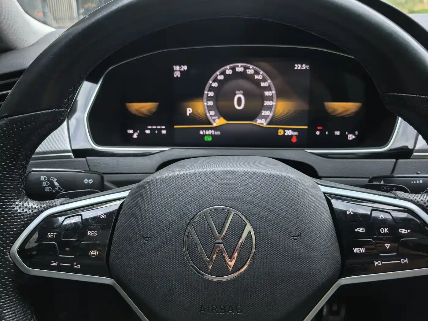 Volkswagen Magotan 2023 Model 2 Million Commemorative Edition 330TSI DSG Luxury фото 15