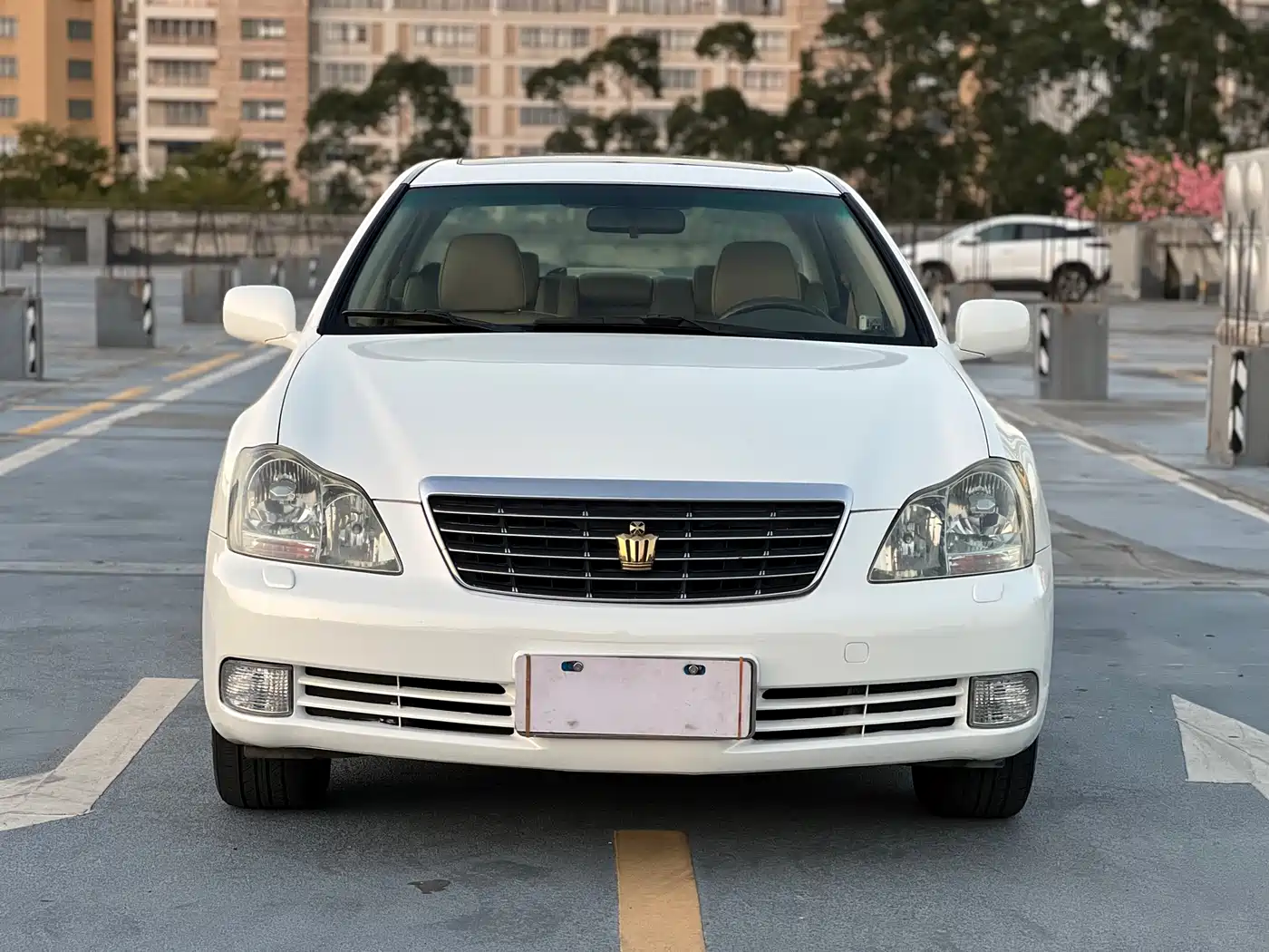 Toyota Crown 2007 2.5L Royal Navigation Edition фото 5