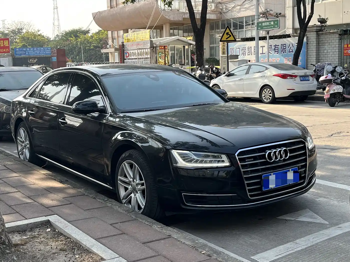 Audi A8 2016 A8L 45 TFSI quattro Comfort фото 5