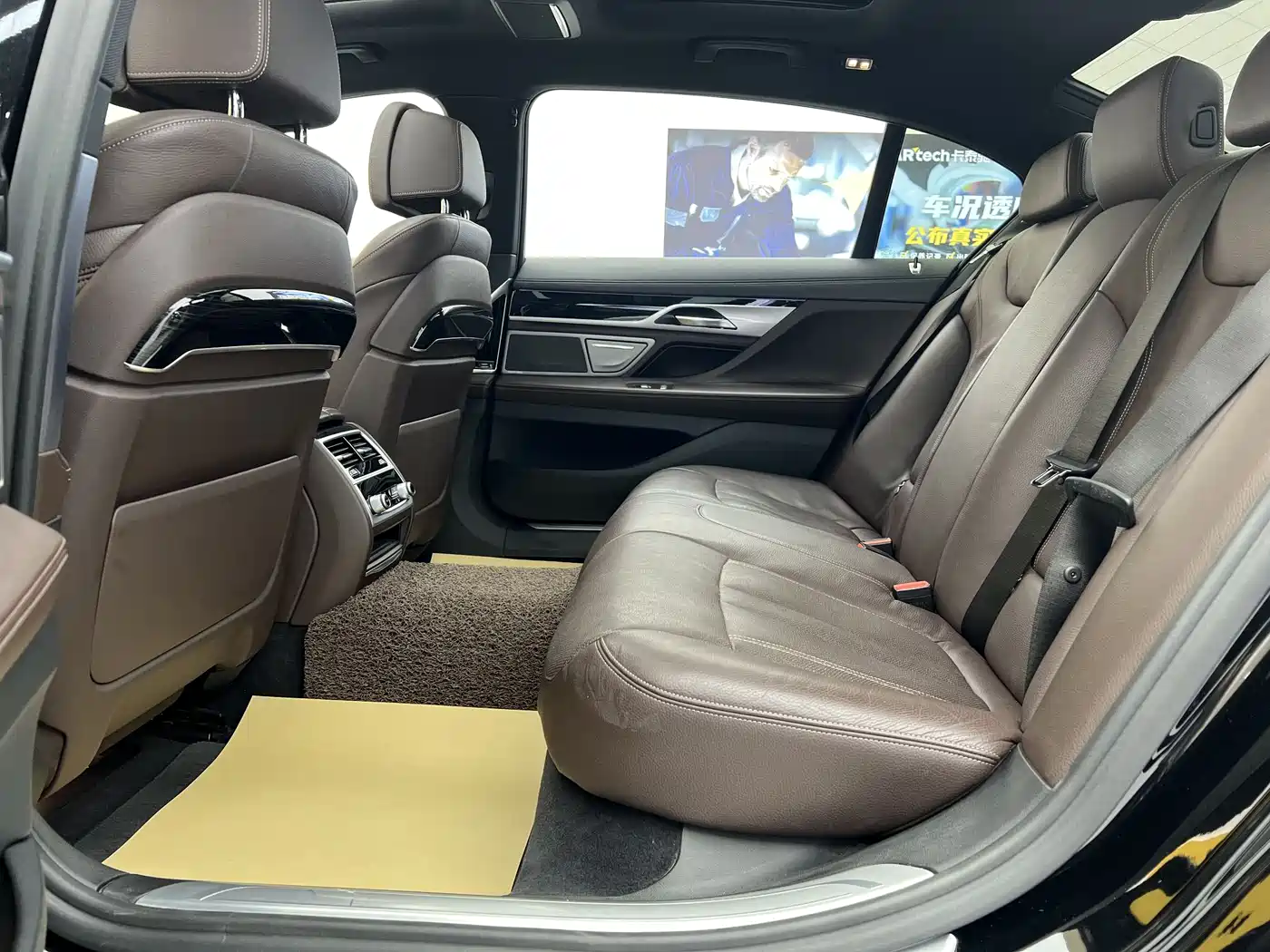 BMW 7 Series 2018 730Li Leading Type M Sport Package фото 8