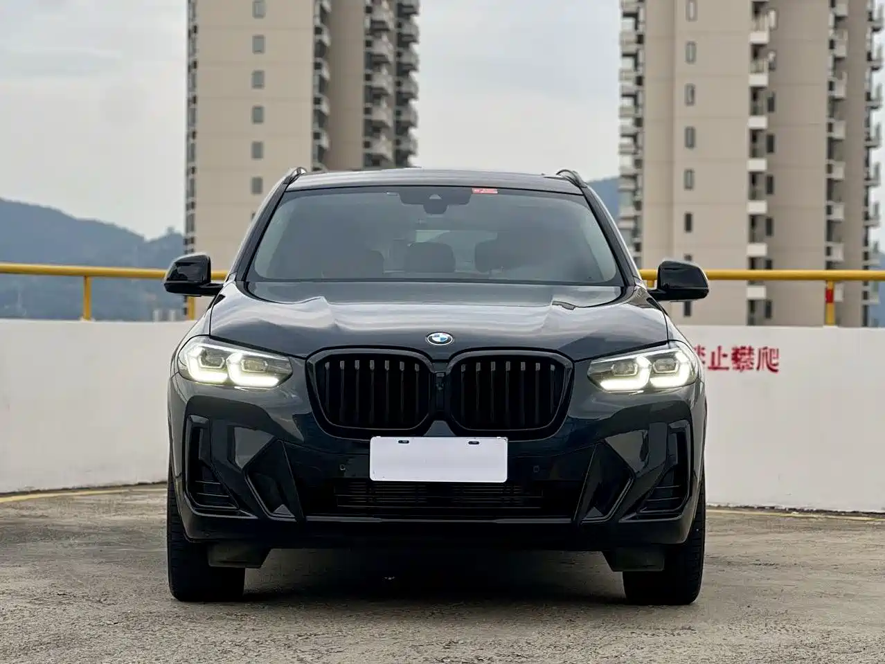 BMW X3 2023 Facelift xDrive30i Leading M Night Package фото 2