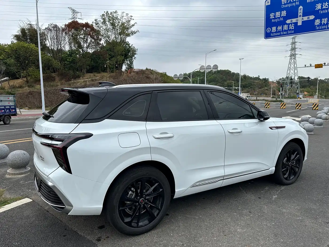 Hongqi HONGQI HS3 PHEV