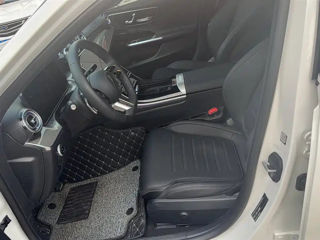 Mercedes-Benz C-Class 2025 Facelift C 260 L Sport Edition фото 6