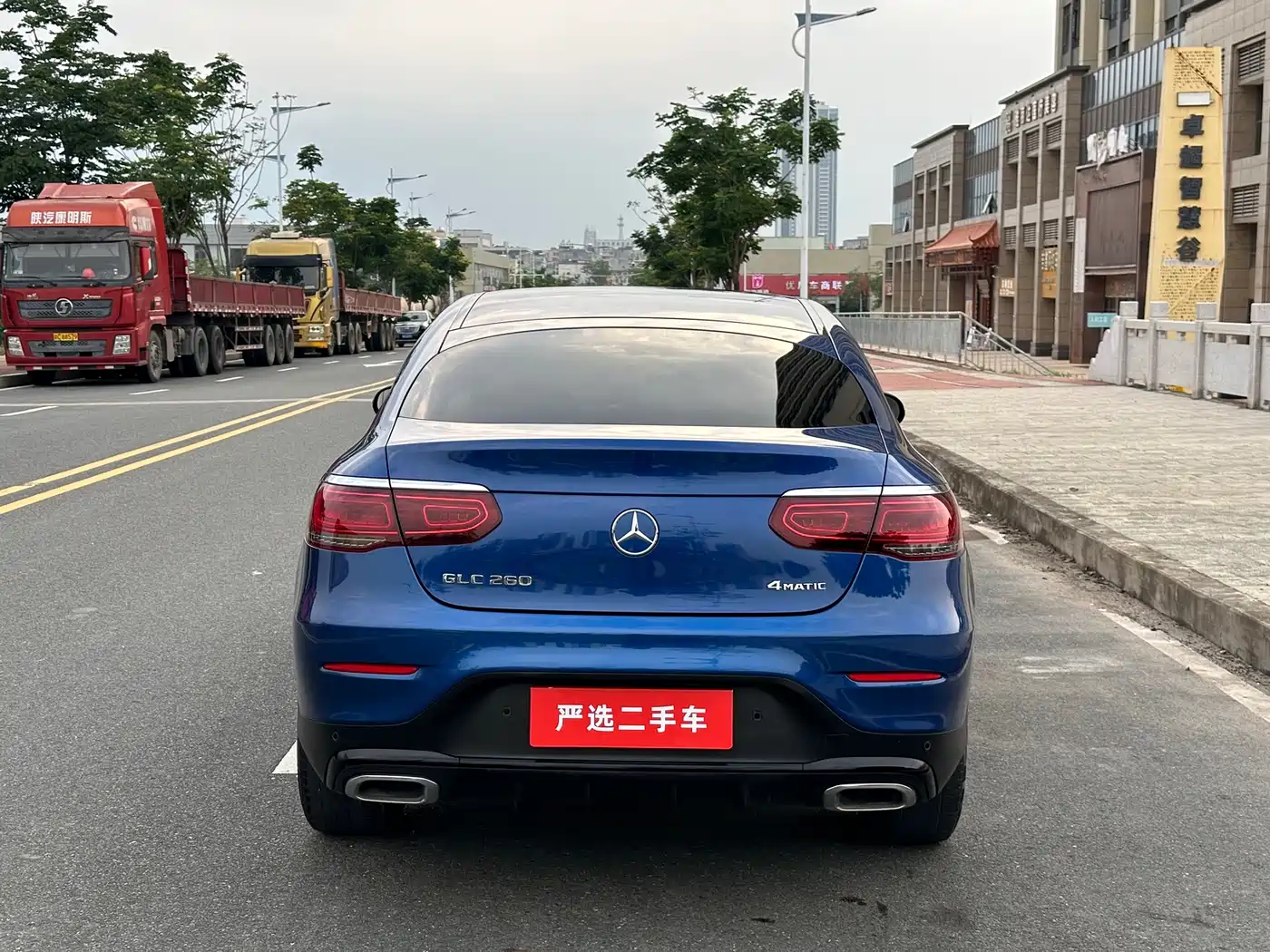 Mercedes-Benz GLC Coupe 2022 Facelift GLC 260 4MATIC Coupe SUV фото 8