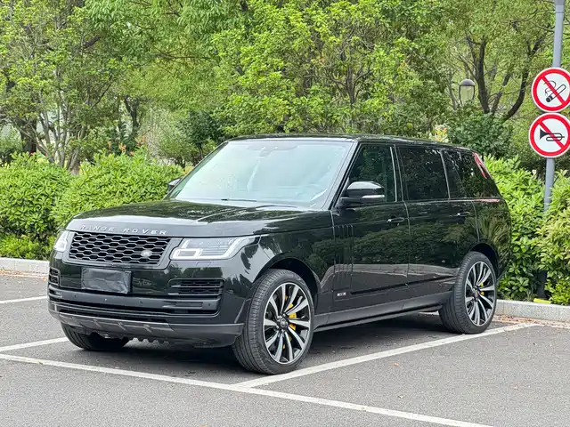 Land Rover Range Rover 2021 3.0 L6 Heritage Extended Classic Edition
