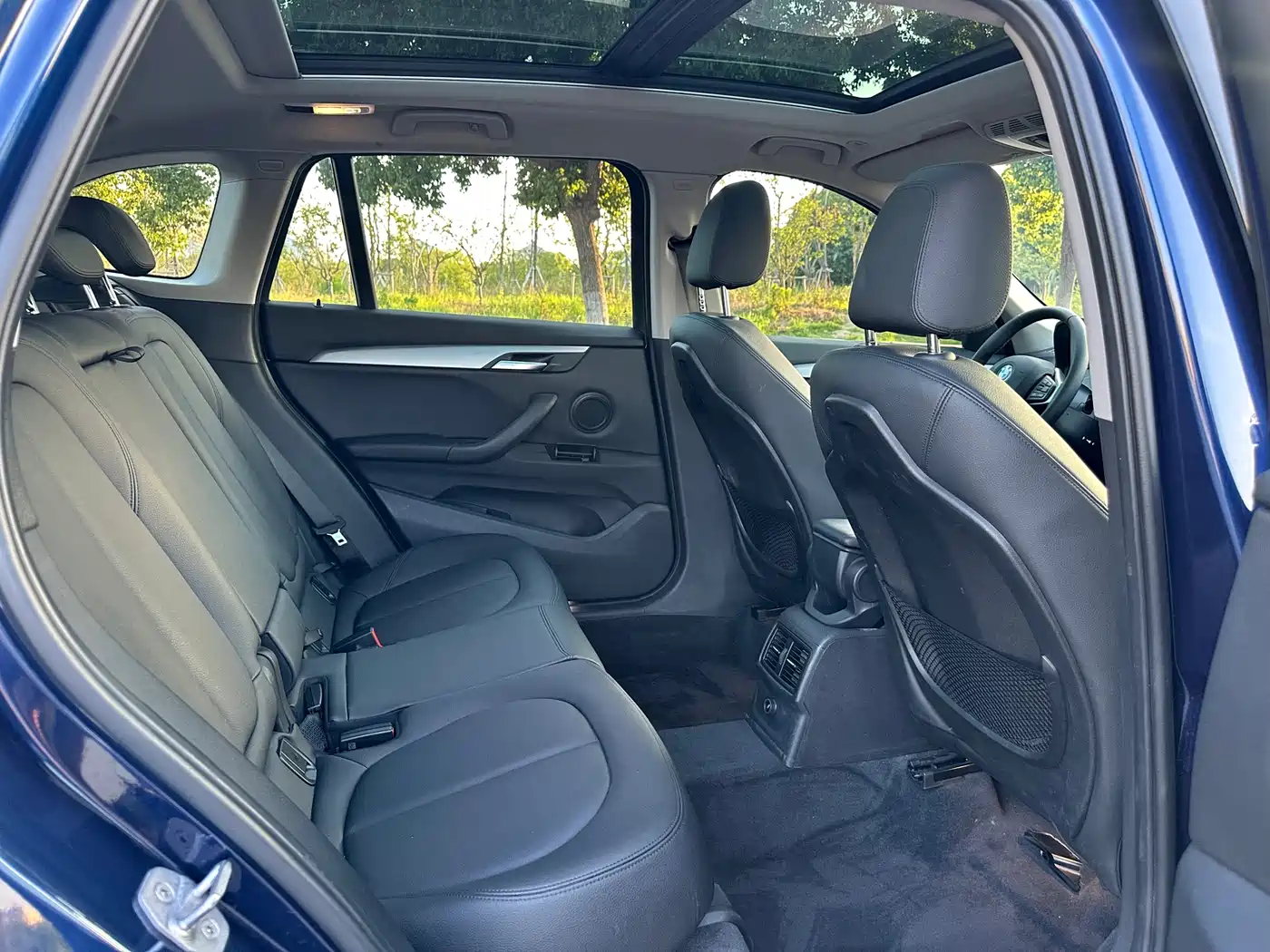 BMW X1 2018 sDrive20Li Leading Model фото 19
