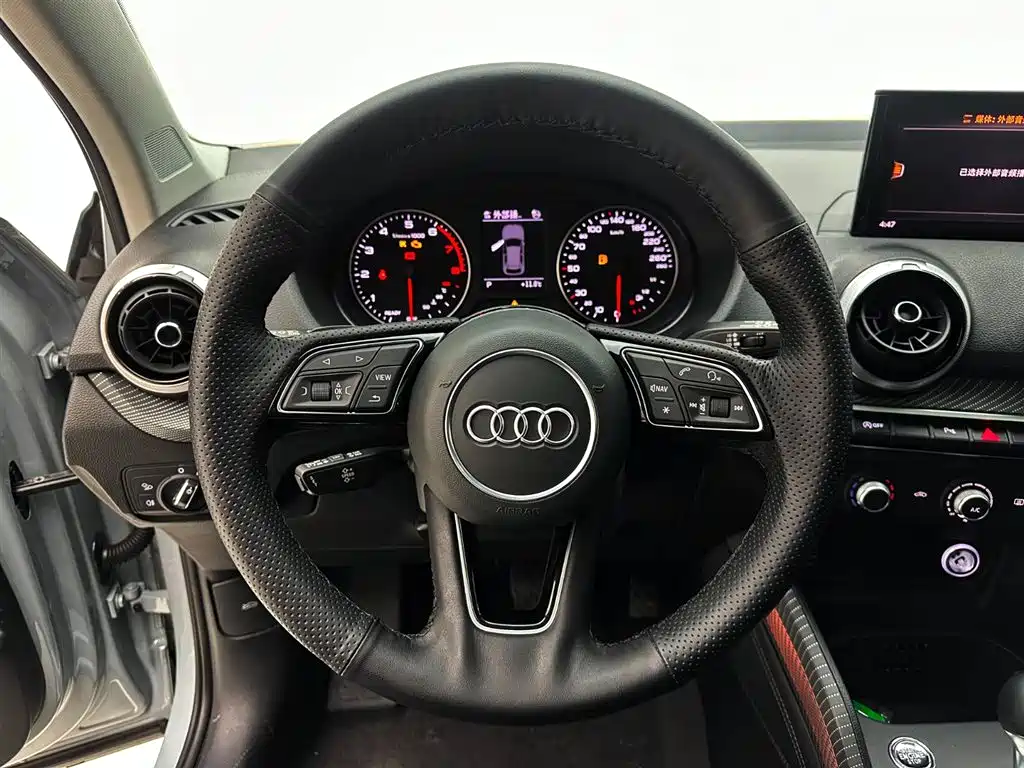 Audi Q2L 2022 35 TFSI Progressive Elegance фото 11