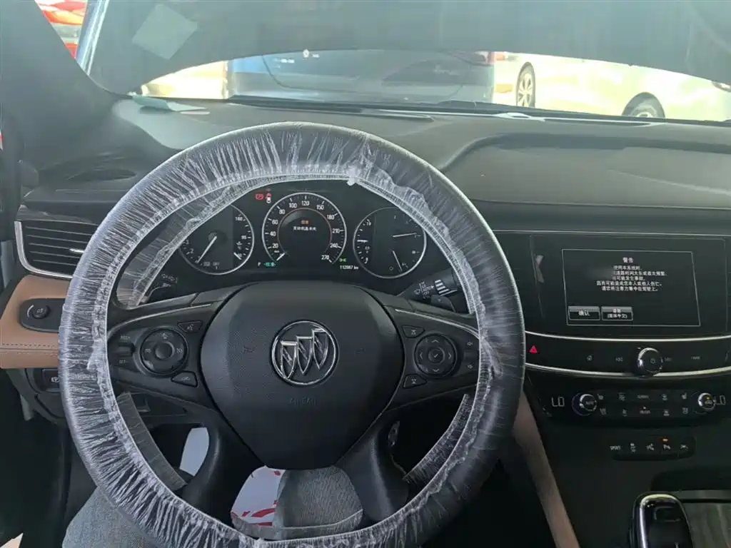 Buick LaCrosse 2016 20T Luxury фото 10