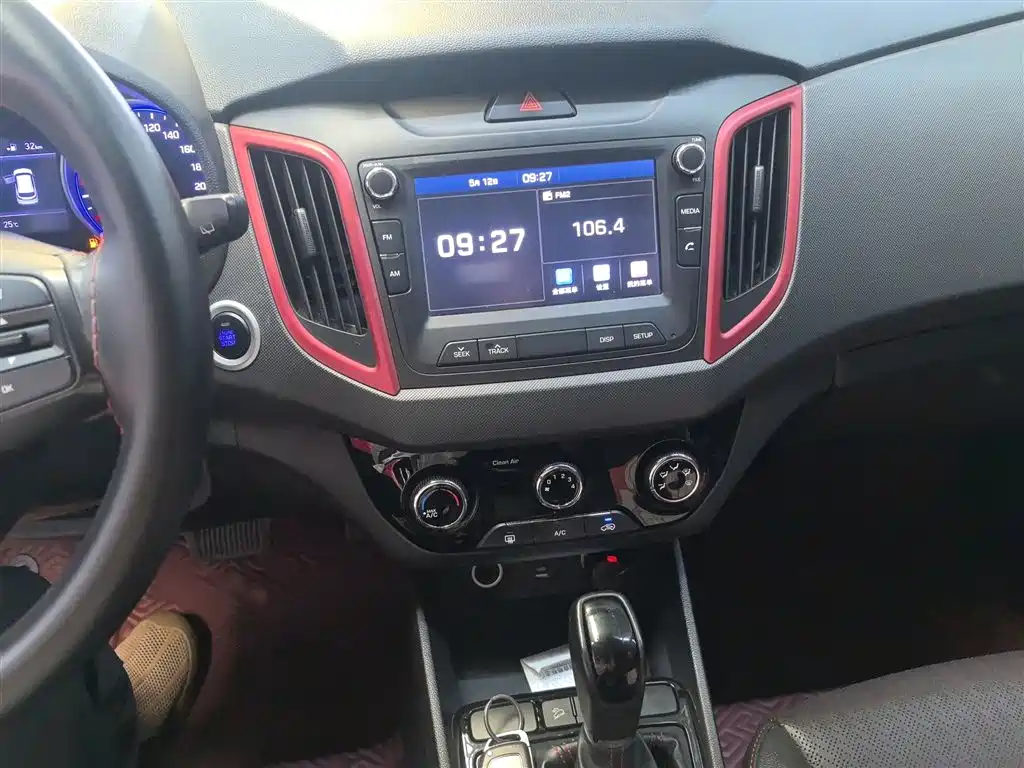Hyundai Beijing Hyundai ix25 2017 1.4T Automatic Smart Edition фото 9