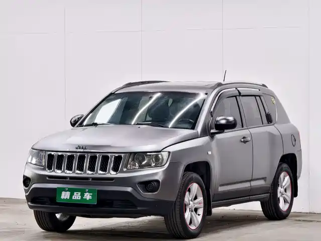 Jeep Compass (Import) 2012 2.0L FWD Sport Edition