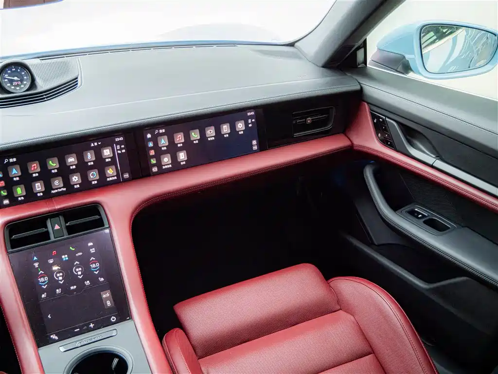 Porsche Taycan 2020 Taycan фото 22