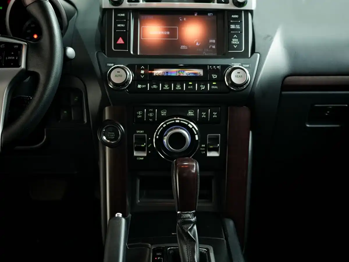 Toyota Prado 2016 3.5L Auto VX NAVI фото 18
